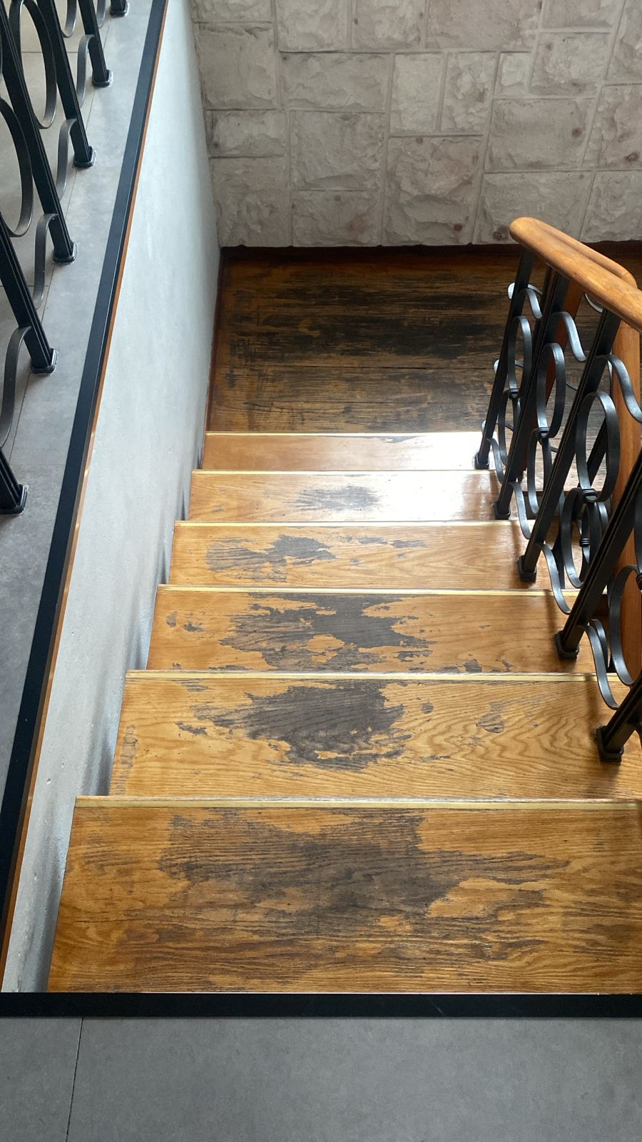 Escaleras interiores — antes